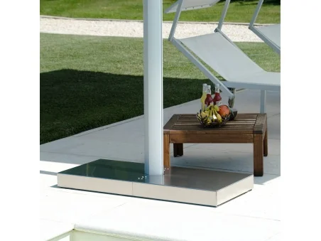 Maistra: die erste faltbare, neigbare und höhenverstellbare Segelmarkise