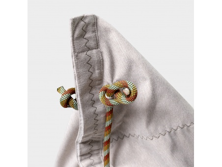 Randa XL: der wetterfeste Outdoor Sitzsack mit radialem Design