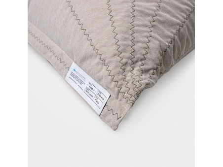 Randa XL: der wetterfeste Outdoor Sitzsack mit radialem Design