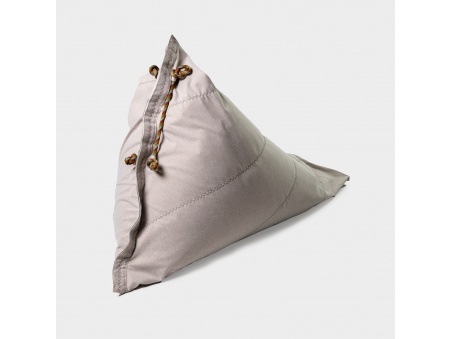 Randa XL: der wetterfeste Outdoor Sitzsack mit radialem Design