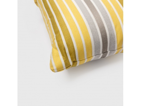 Marra: Wasserdichtes Außenkissen mit weicher Polsterung | Maanta