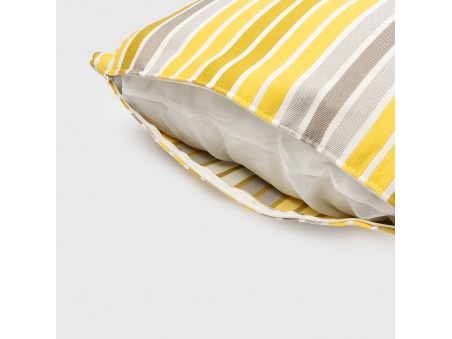 Marra: Wasserdichtes Außenkissen mit weicher Polsterung | Maanta