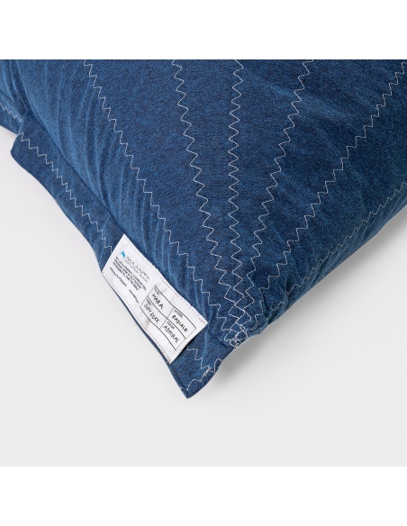 Randa, der einzige Sitzsack mit radialem Design für Innen- und Außenbereiche