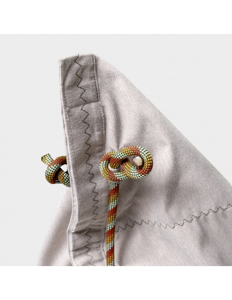 Randa, der einzige Sitzsack mit radialem Design für Innen- und Außenbereiche