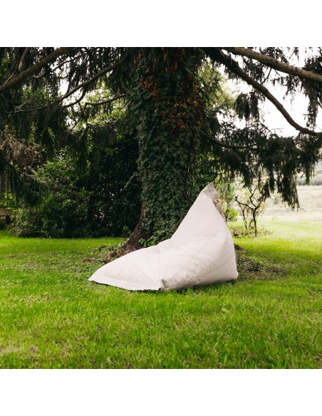 Randa, der einzige Sitzsack mit radialem Design für Innen- und Außenbereiche