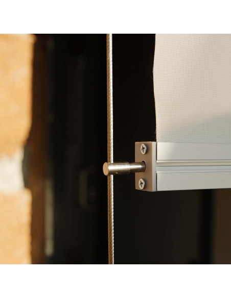 Reef Roll Senkrechtmarkise Mit Seilführung Nach Maß