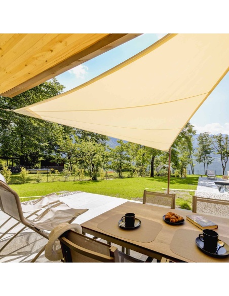 Solaria - unser bestes wasserdichtes Sonnensegel mit Radialschnitt
