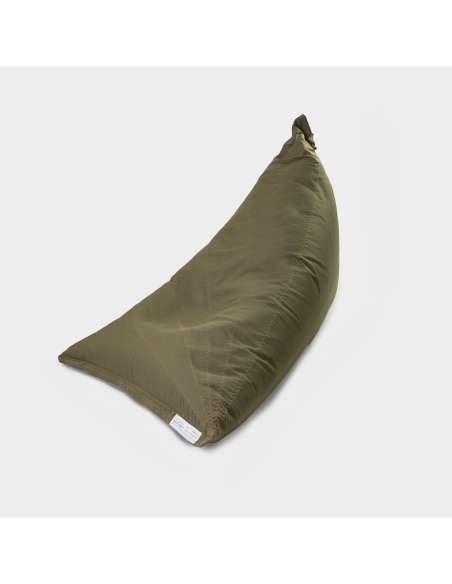 Randa, der einzige Sitzsack mit radialem Design für Innen- und Außenbereiche