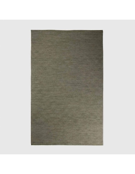 Tramelia: Handgeflochtener Outdoor-Teppich