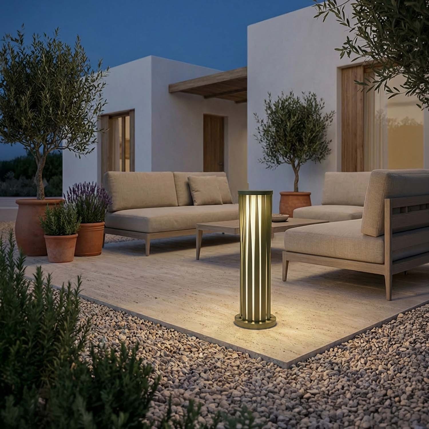 Helira: Solar Gartenlampe Design