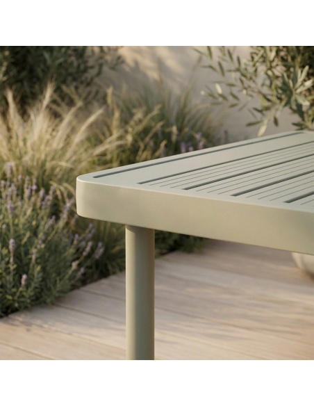 Melina: Outdoor-Lounge-Set mit extra-dicken Kissen