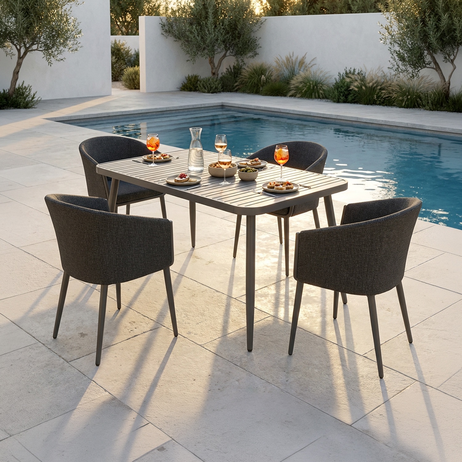 Conviva: Gartenesstisch aus Aluminium