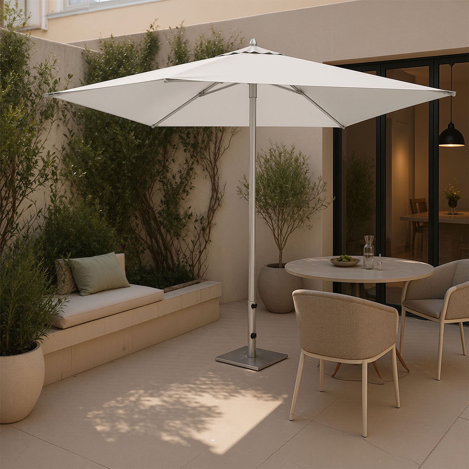 Klika: Sonnenschirm mit Mittelmast und KlikOpen®-Technologie