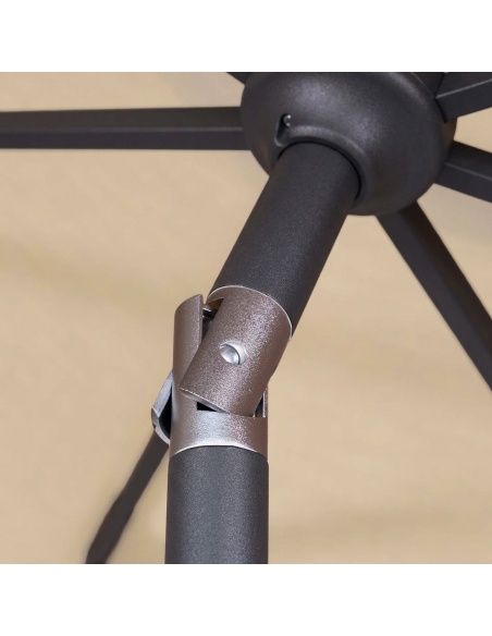 Lybra: Neigbarer Sonnenschirm mit Mittelmast und EquiTilt®-Technologie