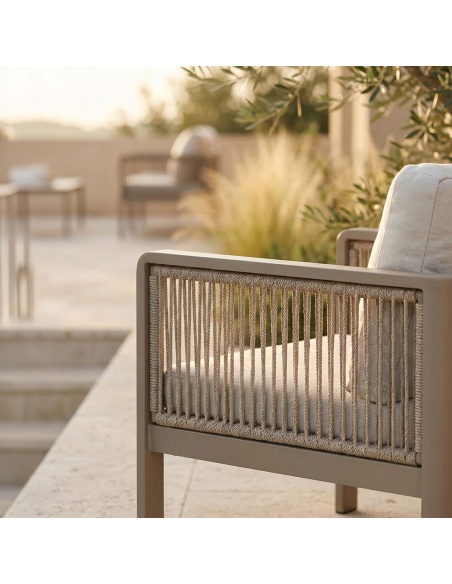 Genova: Handgefertigte Gartenlounge mit handgeflochtenem Seil