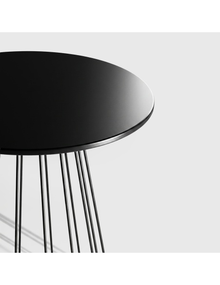 Plaka: Outdoor-Bistrotisch im Design aus Eisenrundstab
