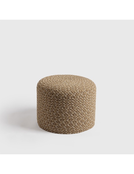 Thyrea: Geflochtener Outdoor-Pouf im Maanta Design