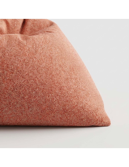 Thera Maxi: XL Outdoor-Sitzsack aus Bouclé, regen- & UV-fest
